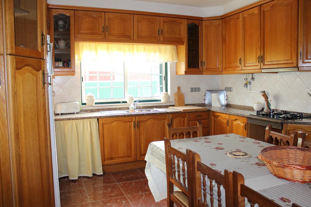 Hostel Casa Lucas Charneca  Esterno foto