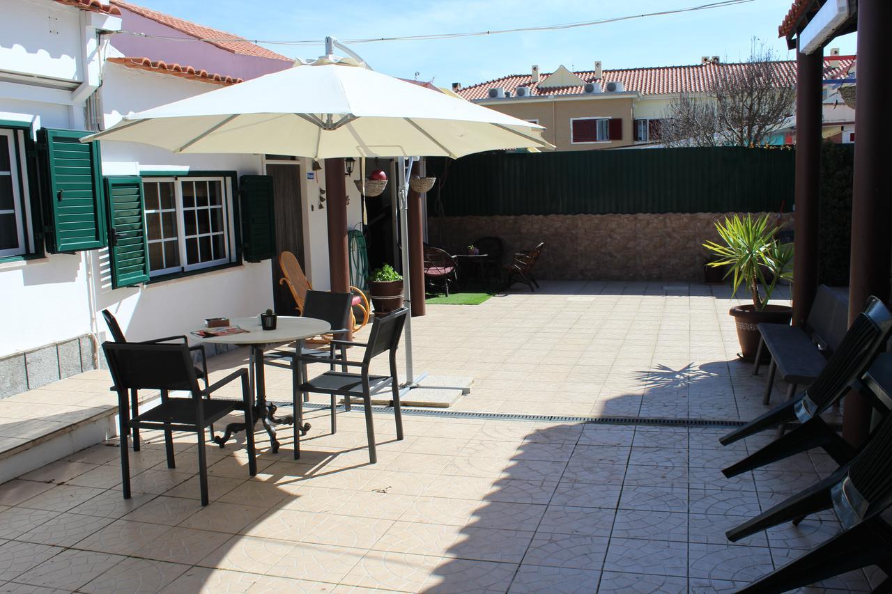 Hostel Casa Lucas Charneca  Esterno foto