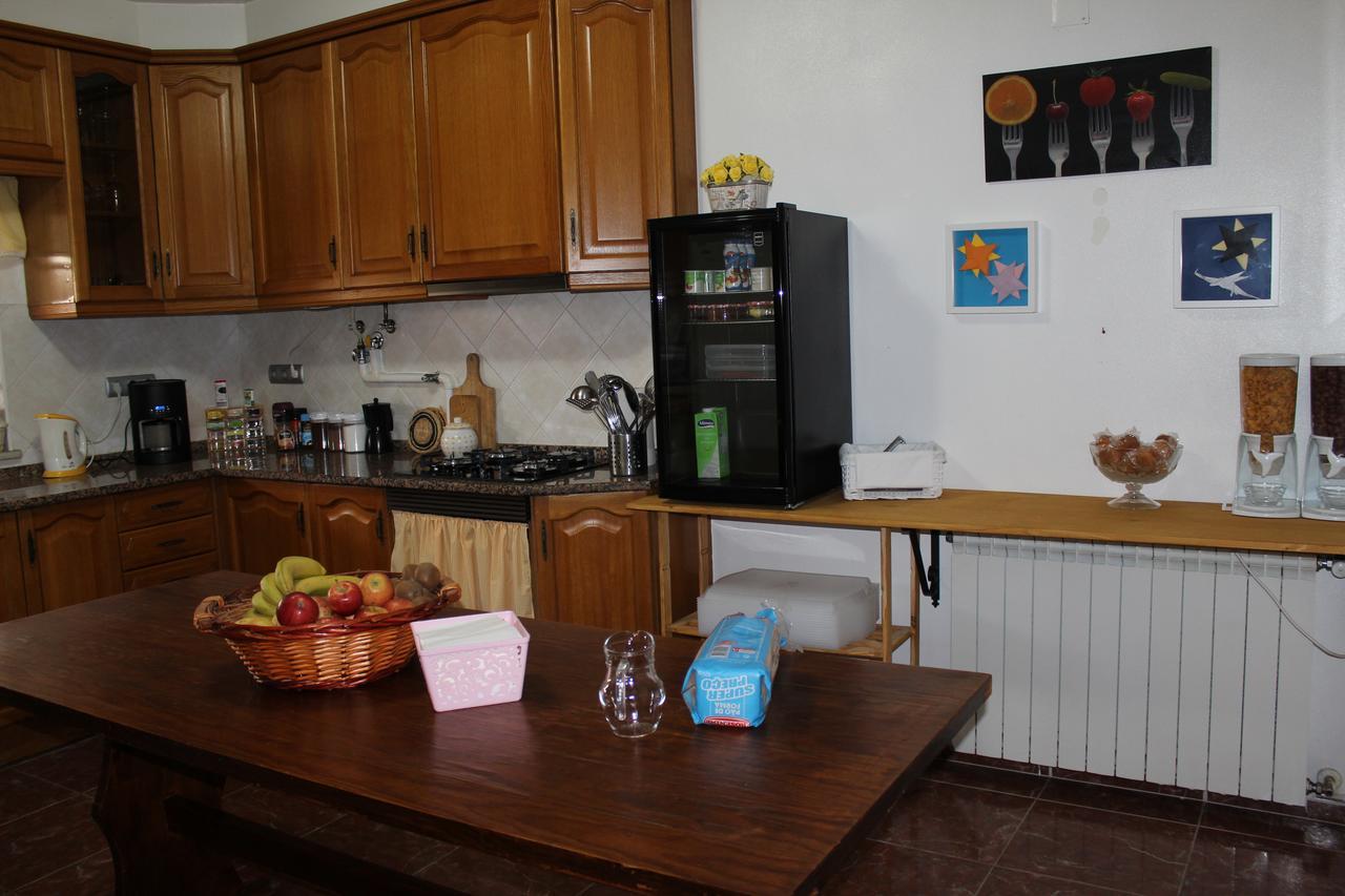 Hostel Casa Lucas Charneca  Esterno foto